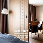 Engadiner Boutique-hotel Guardaval Otel 4*