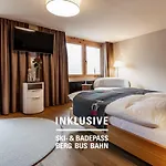 Otel Engadiner Boutique-hotel Guardaval 4*