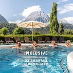 Engadiner Boutique-hotel Guardaval Otel 4*