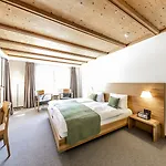 Otel Engadiner Boutique-hotel Guardaval Scuol