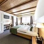 Engadiner Boutique-hotel Guardaval 4* Scuol