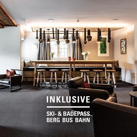 Engadiner Boutique-hotel Guardaval 酒店 施库尔