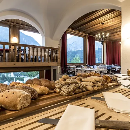 Hotel Engadiner Boutique-hotel Guardaval Scuol