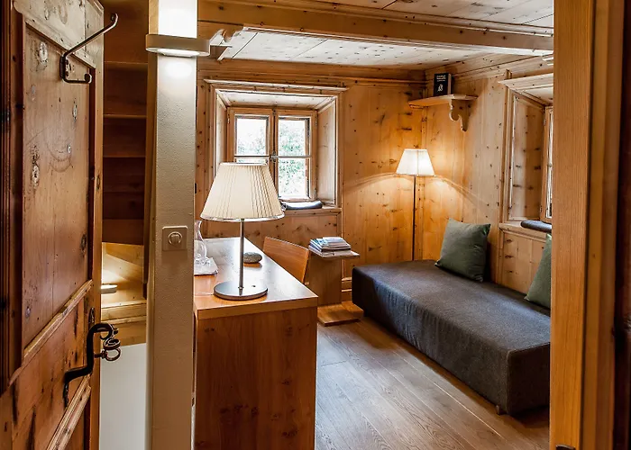 Engadiner Boutique-hotel Guardaval 4* Scuol