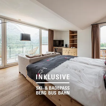 Engadiner Boutique-hotel Guardaval 4* Скуоль