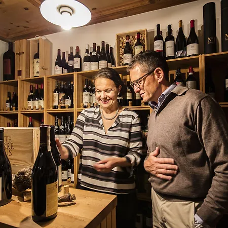 Engadiner Boutique-hotel Guardaval Scuol