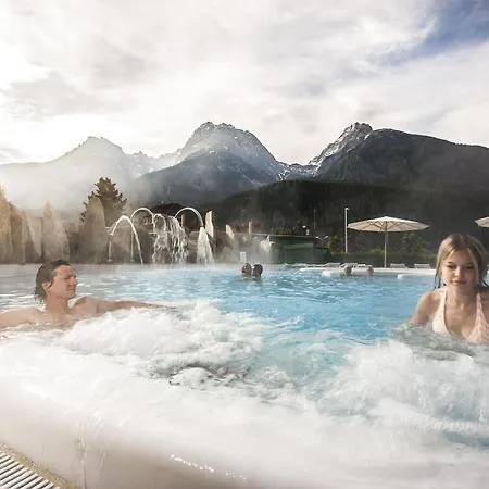 Hotel Engadiner Boutique-hotel Guardaval 4*